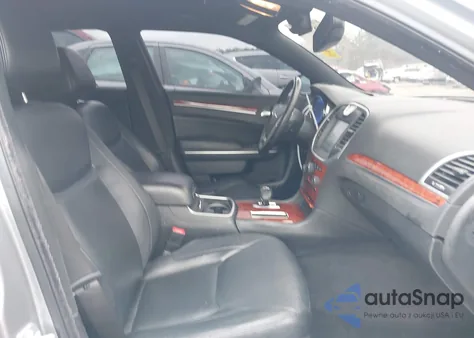 2014 Chrysler 300 from USA, damaged, VIN 2C3CCAAG1EH249257